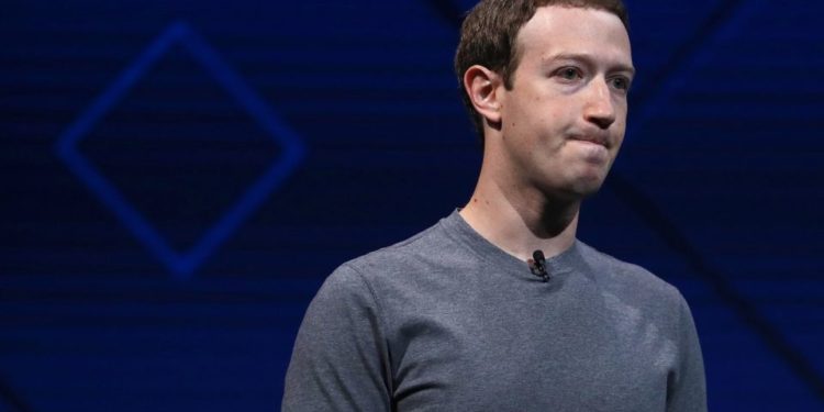مارك زوكربيرج الرئيس التنفيذى لموقع فيس بوك